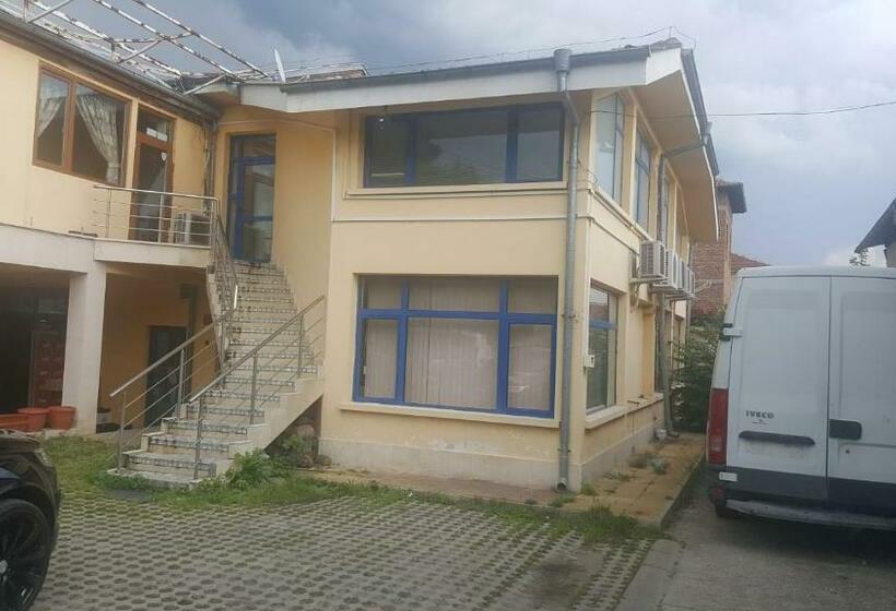 בית מלון כפרי Sachaka