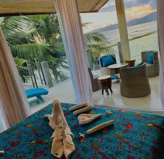 Ocean Suite By A&j   Exceptional Beachfront Apartment   Candidasa