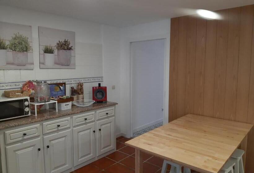 پانسیون Casa Da Travessa