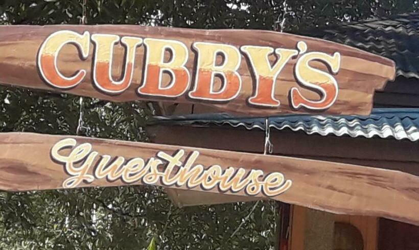 Pensão Cubby S Guesthouse