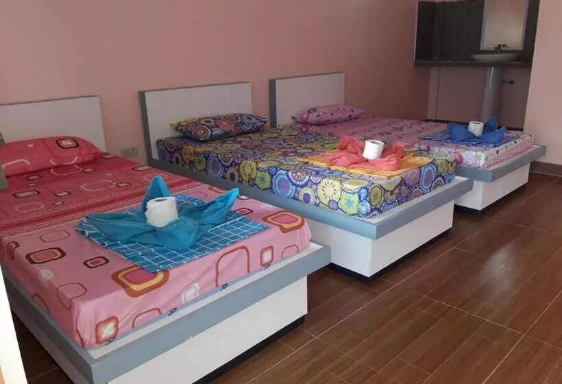 Majatalo Cubby S Guesthouse