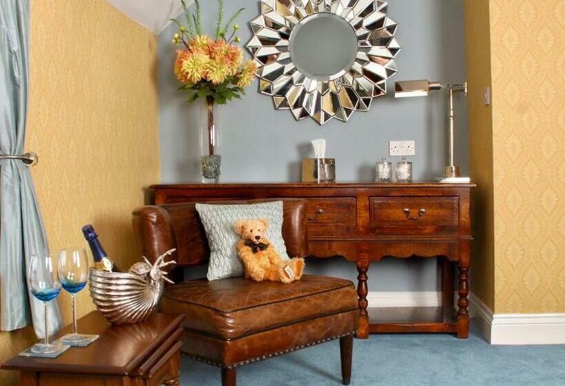 Пансион The Mainstay Luxury Boutique Rooms With Private Parking