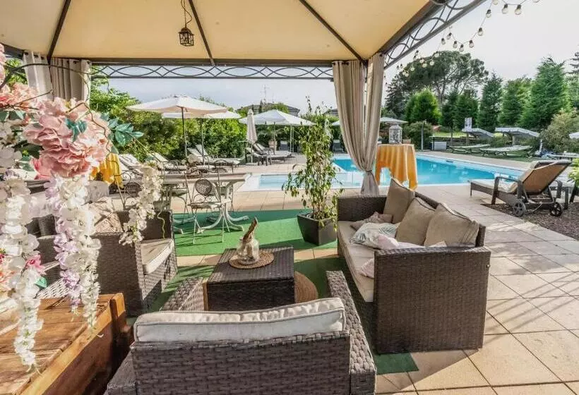 Majatalo Villa Rossella Rooms