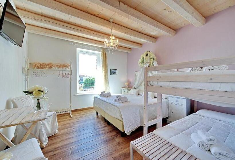 פנסיון Villa Rossella Rooms