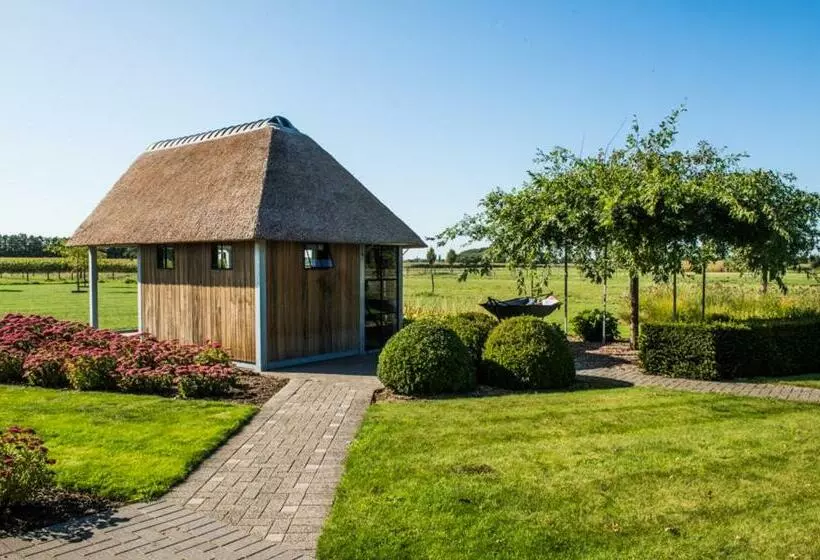 Aamiaismajoitus (B&B) De Moeraseik