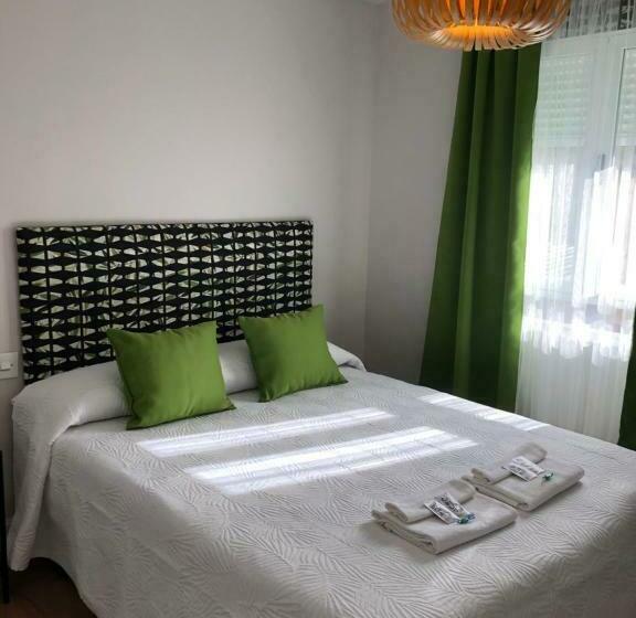 تختخواب و صبحانه Pensión Fernández