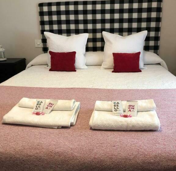 تختخواب و صبحانه Pensión Fernández