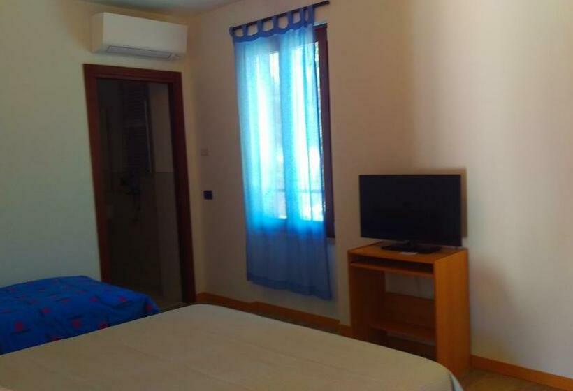 פנסיון Al Terminal