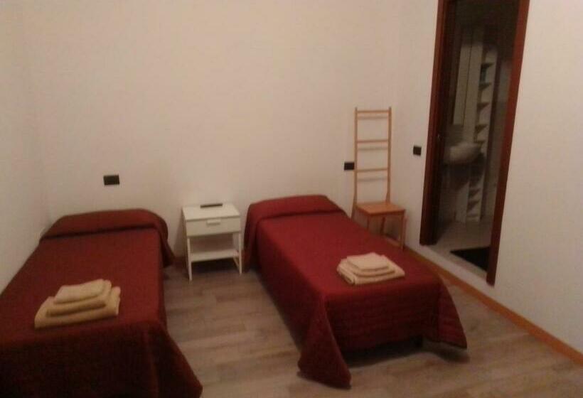 פנסיון Al Terminal