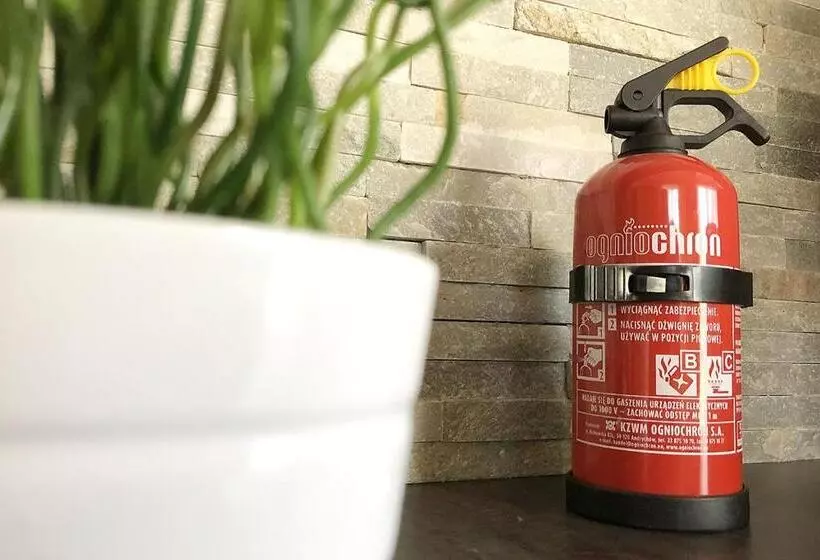 Majatalo Full Garden House At Heroes Square