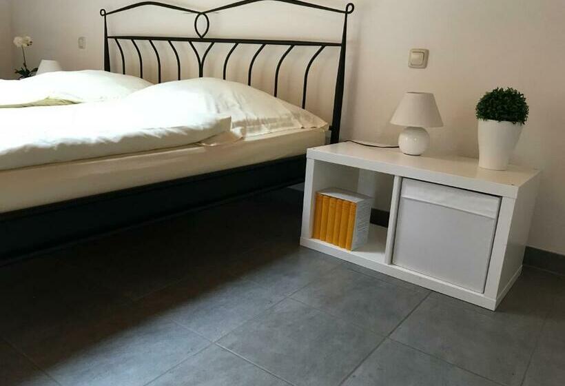 펜션 Gästehaus Steinmann Großes Gästezimmer