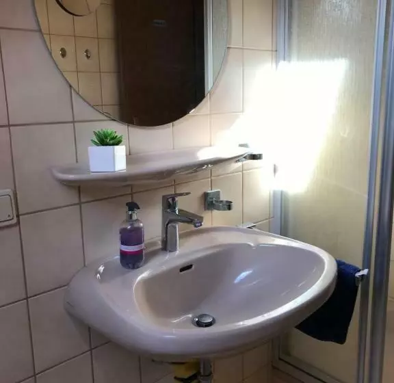 ペンション Gästehaus Steinmann Großes Gästezimmer