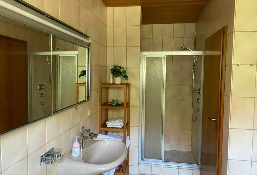 ペンション Gästehaus Steinmann Großes Gästezimmer