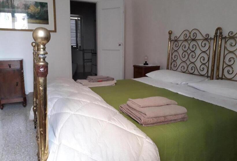 פנסיון Residenza Storica Volta Della Morte