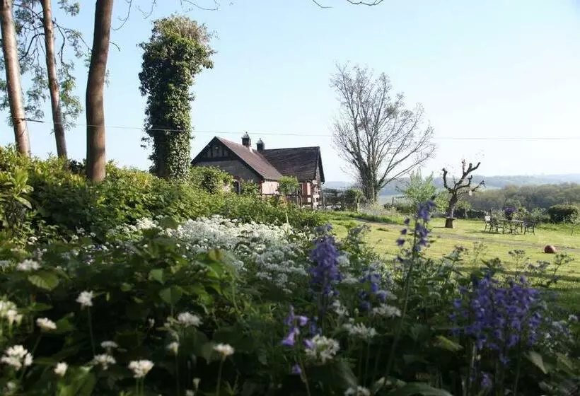 Aamiaismajoitus (B&B) Coombe Lodge Farm House