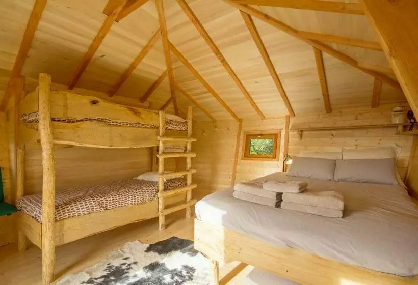 Aamiaismajoitus (B&B) Les Jardins De Coët Kra