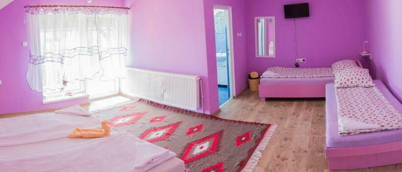 تختخواب و صبحانه Szász&szász Panzió