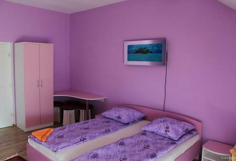 تختخواب و صبحانه Szász&szász Panzió