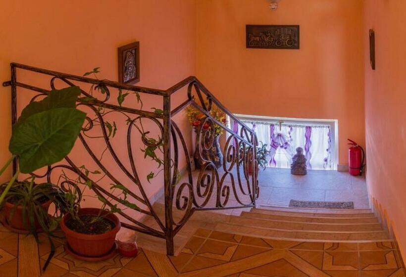 تختخواب و صبحانه Szász&szász Panzió