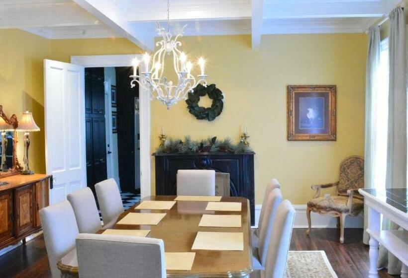 مبيت وإفطار The Wynne House Inn