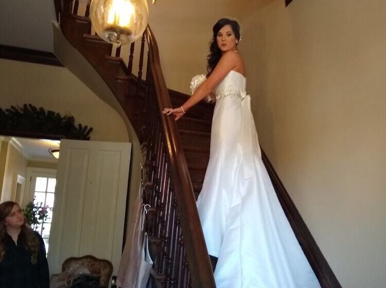 مبيت وإفطار The Wynne House Inn