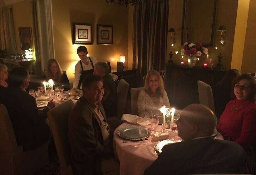 مبيت وإفطار The Wynne House Inn