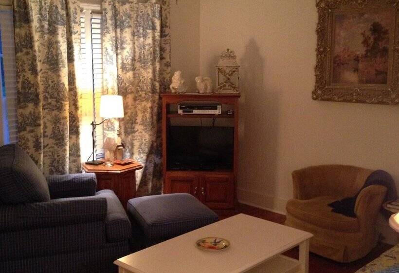 مبيت وإفطار The Wynne House Inn