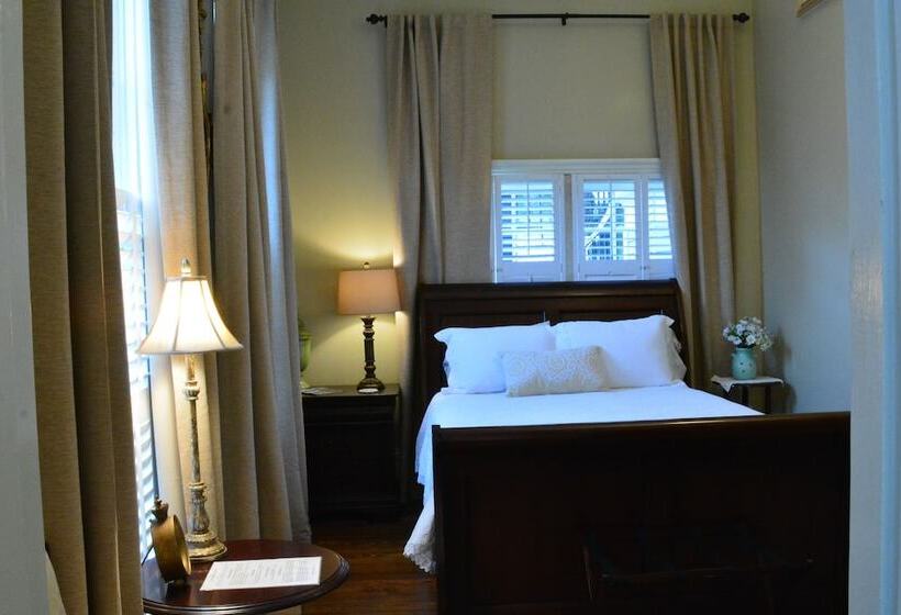 مبيت وإفطار The Wynne House Inn