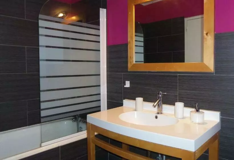 Aamiaismajoitus (B&B) Ty Lireu