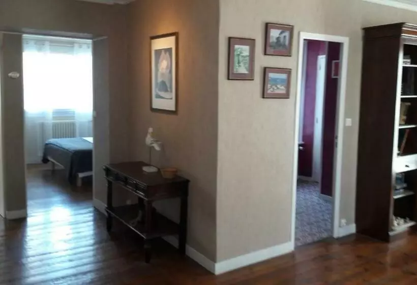 Aamiaismajoitus (B&B) Ty Lireu