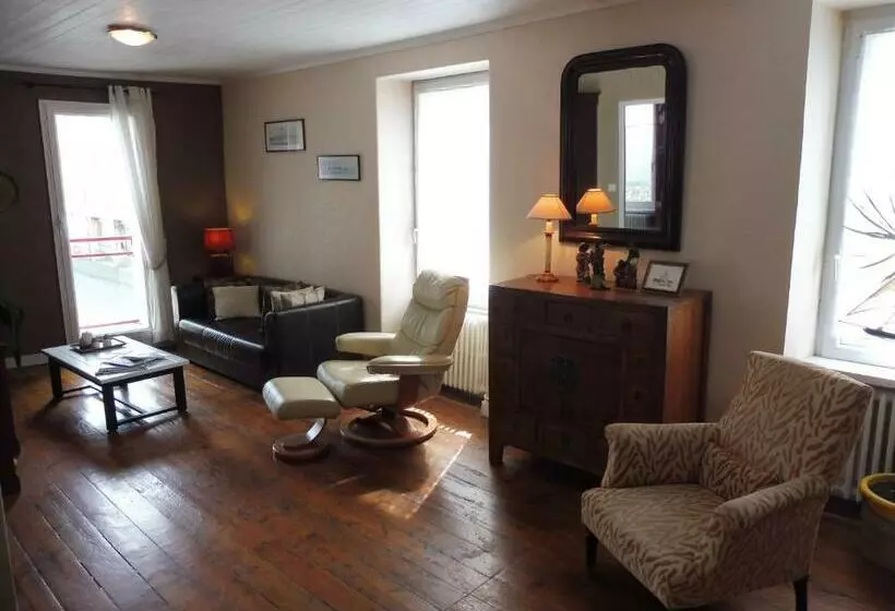 Aamiaismajoitus (B&B) Ty Lireu