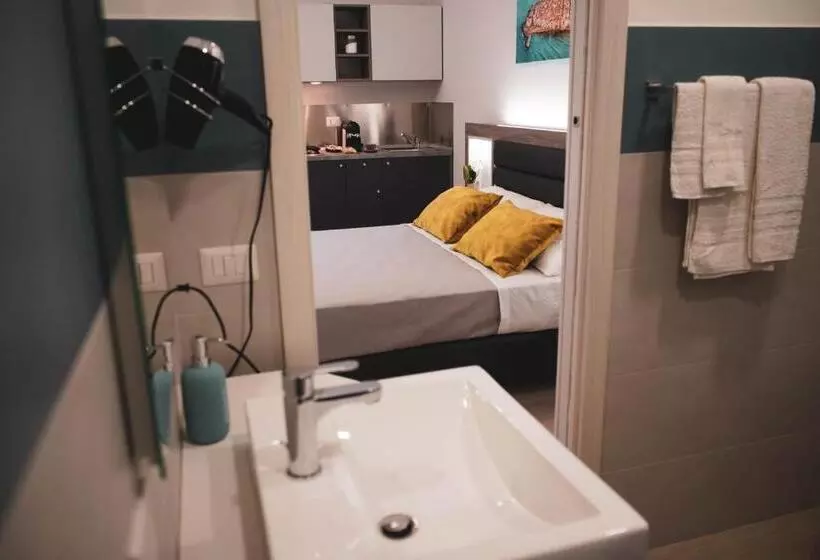 تختخواب و صبحانه Yeasy Smart Rooms Cefalù