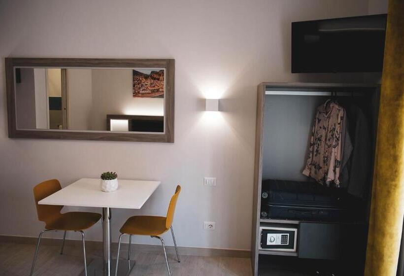 צימר Yeasy Smart Rooms Cefalù