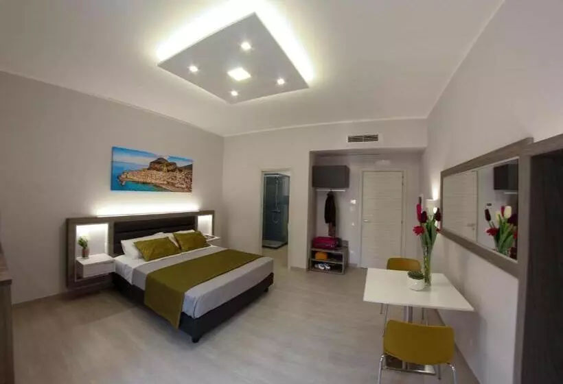 تختخواب و صبحانه Yeasy Smart Rooms Cefalù