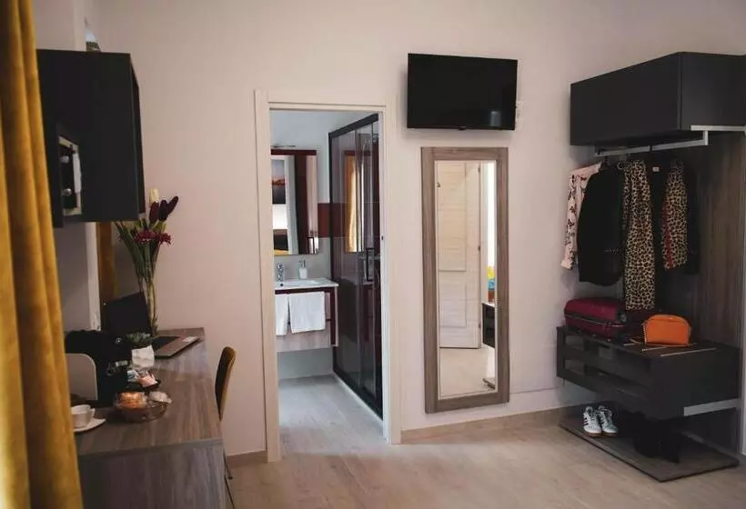تختخواب و صبحانه Yeasy Smart Rooms Cefalù