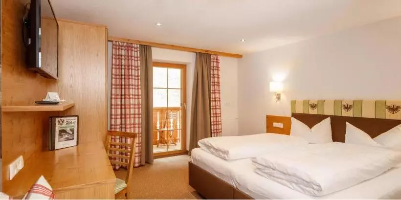 Hotelli Landgasthof Adler