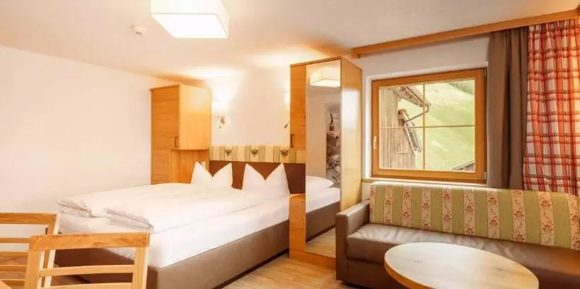 Hotelli Landgasthof Adler