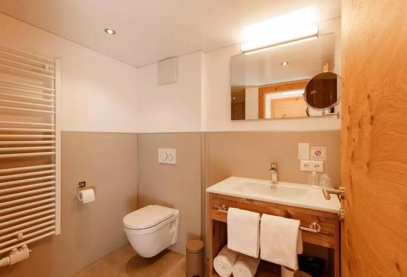 Hotelli Landgasthof Adler