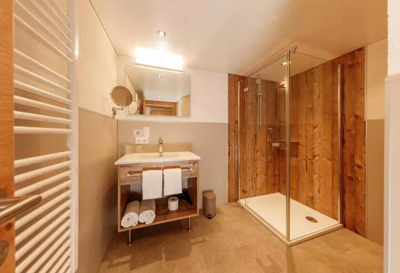 Hotelli Landgasthof Adler