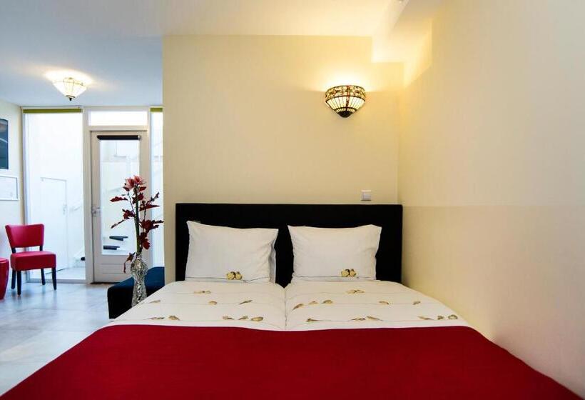 Midtown Hotel Royal Room