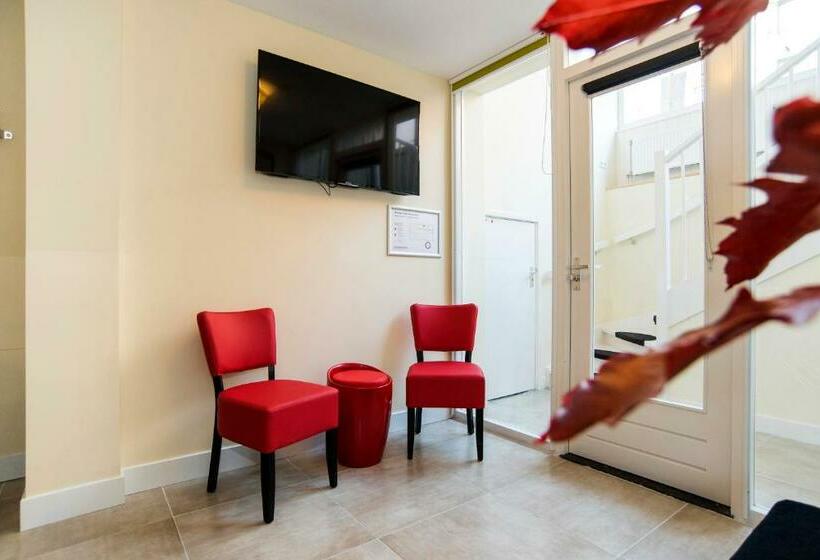 Midtown Hotel Royal Room