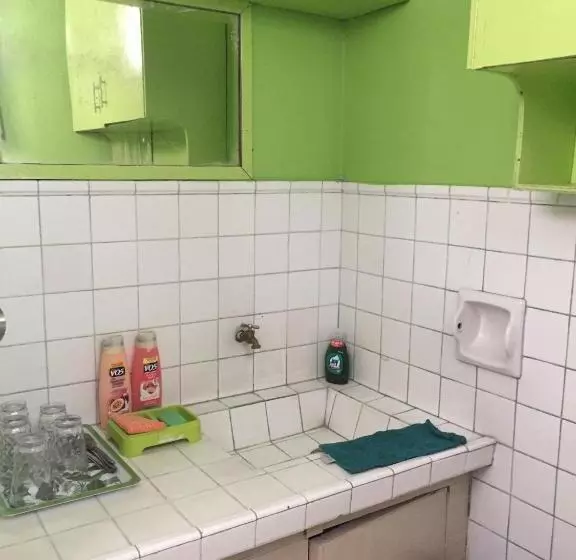 Majatalo Fleetwood Suites