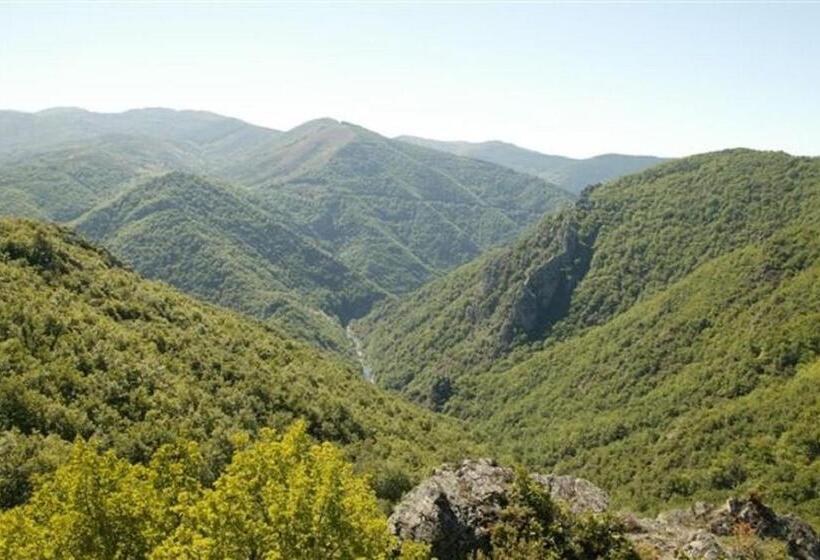 ペンション La Joliette