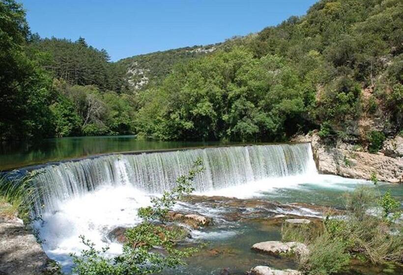 ペンション La Joliette