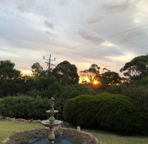 פנסיון Rose Cottage