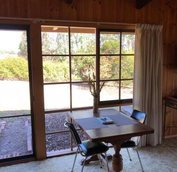 פנסיון Rose Cottage