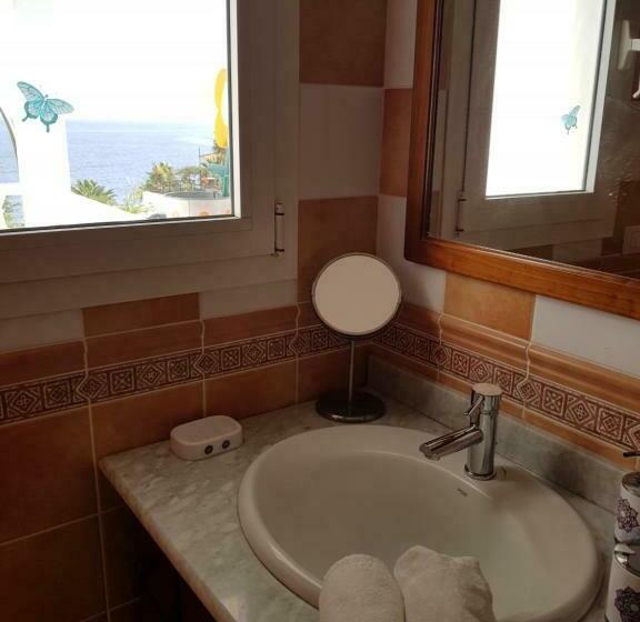 پانسیون Kalma Private Getaway 100m Ocean