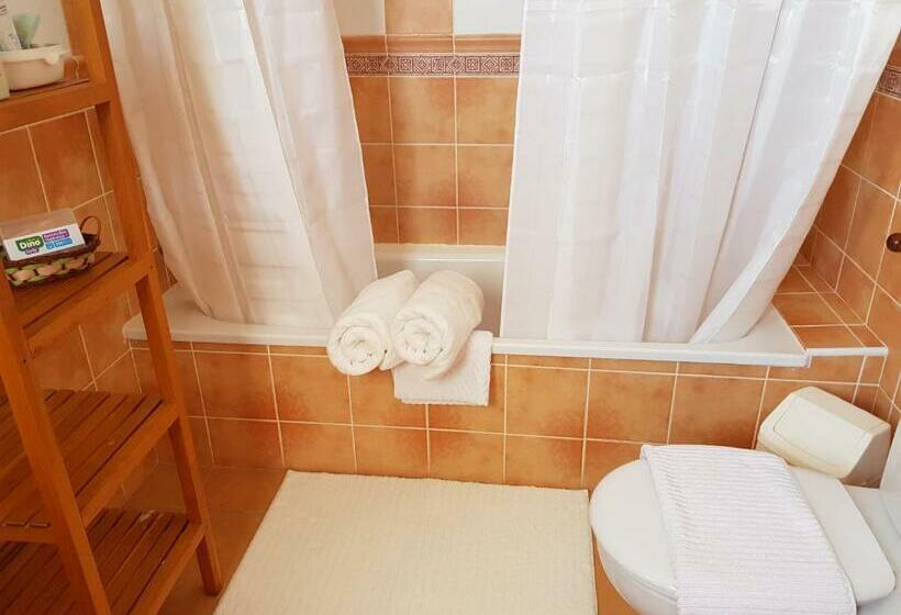 پانسیون Kalma Private Getaway 100m Ocean