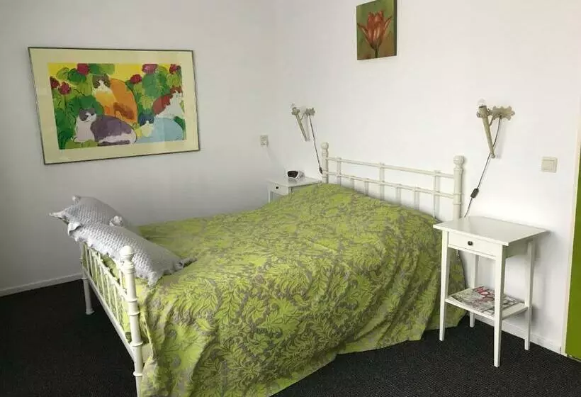 Bed And Breakfast Devijfbees