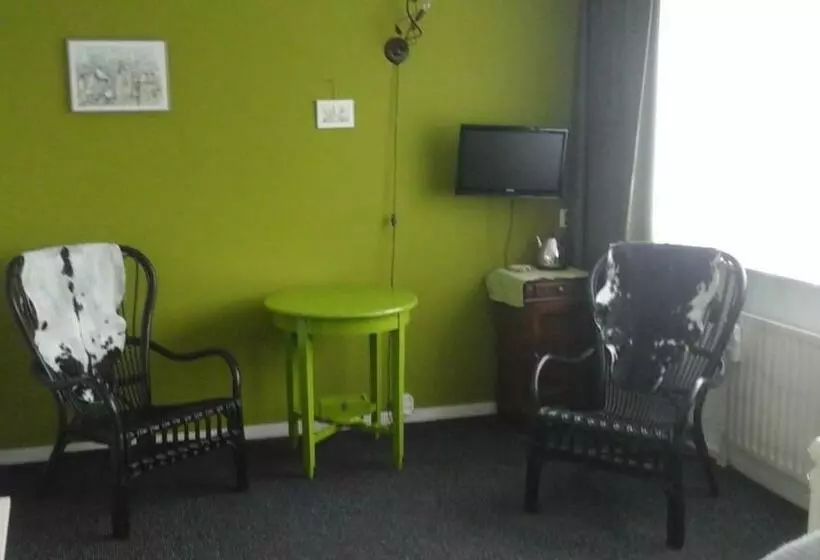 Bed And Breakfast Devijfbees